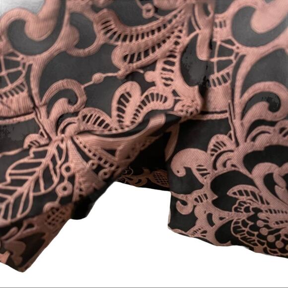 Tahari Women's Pink and Black Lace Jacquard Brocade‎ Sheath Dress Size 2 - Picture 5 of 10